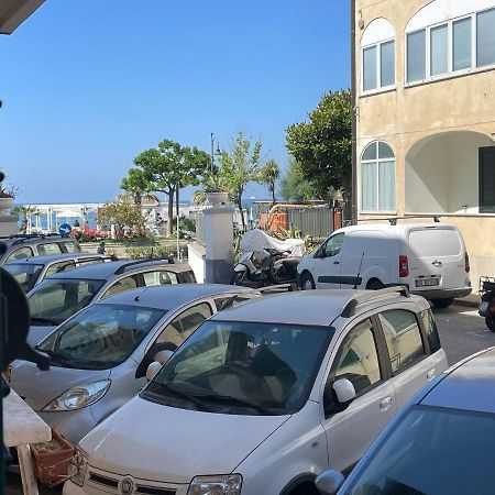 Appartamento 10 M Dal Mare Casa Da Zia Lena Maiori Dış mekan fotoğraf